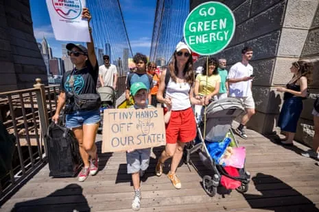 Solar Sunday: US Climate Activists to Gather for Clean Energy Amid Regulatory Reversals
