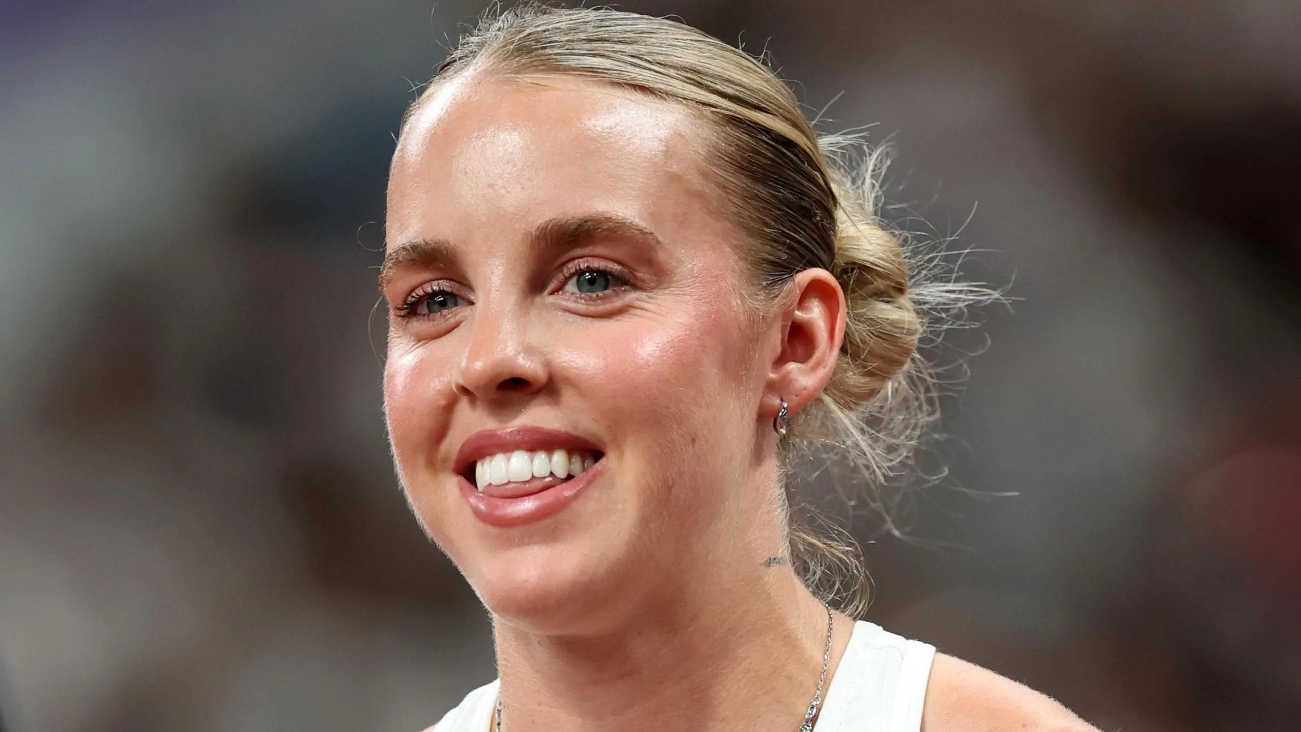 Keely Hodgkinson Launches Global Championship Bid with Victory