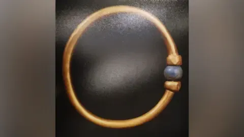 Egyptian Authorities Confirm Ancient Bracelet Has Been Stolen and Melted Down
